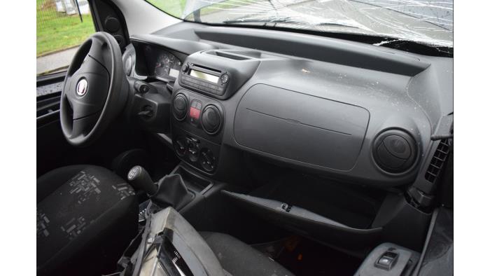 Fiat Qubo 1.4 Sloopvoertuig (2010, Zwart)