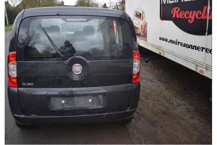 Fiat Qubo 1.4 Sloopvoertuig (2010, Zwart)