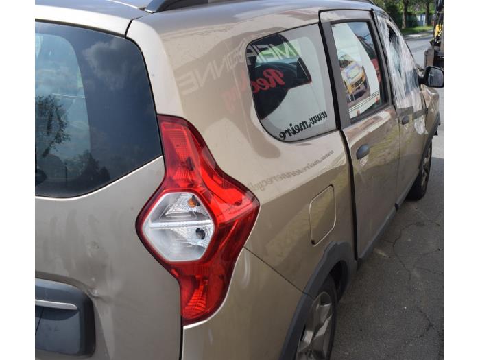 Dacia Lodgy Sloopvoertuig (2020, Bruin)