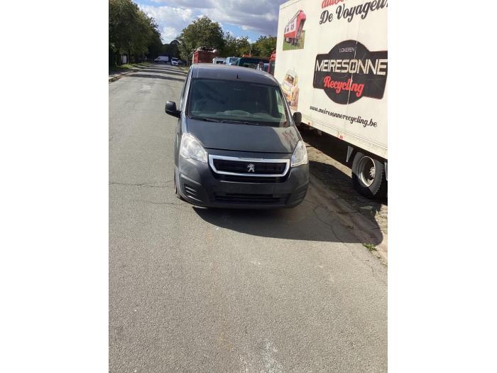 Peugeot Partner 1.6 BlueHDi 100 Sloopvoertuig (2016, Grijs)