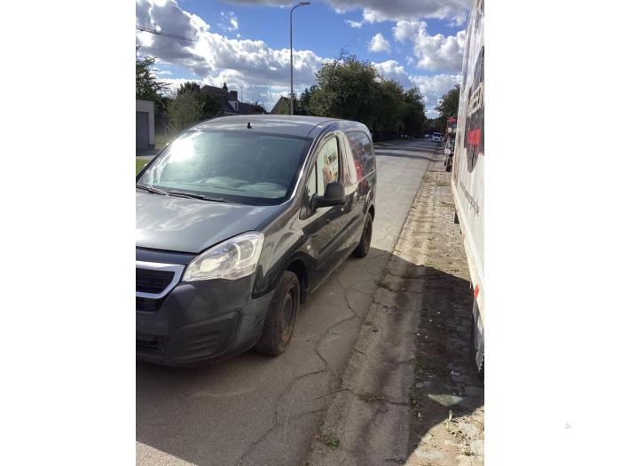 Peugeot Partner 1.6 BlueHDi 100 Sloopvoertuig (2016, Grijs)