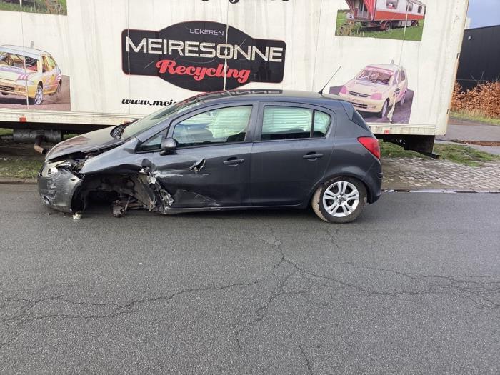Opel Corsa D 1.2 16V Sloopvoertuig (2010, Metallic, Zilvergrijs, Carbon)