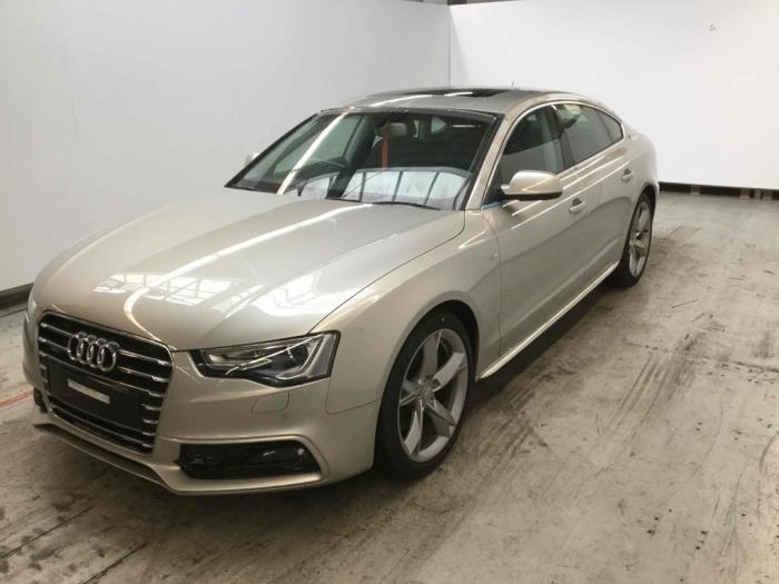 Audi A5 Sportback Quattro 2.0 TDI 16V Sloopvoertuig (2017, Metallic, Beige)