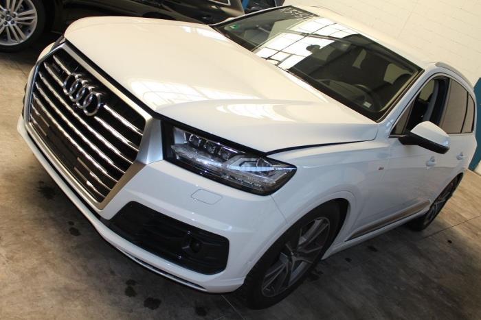 Audi Q7 3.0 TFSI V6 24V Sloopvoertuig (2017, Metallic, Wit)