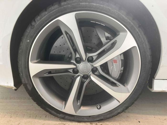 Audi RS7 Sportback 4.0 V8 TFSI Performance 32V Sloopvoertuig (2017, Metallic, Wit)