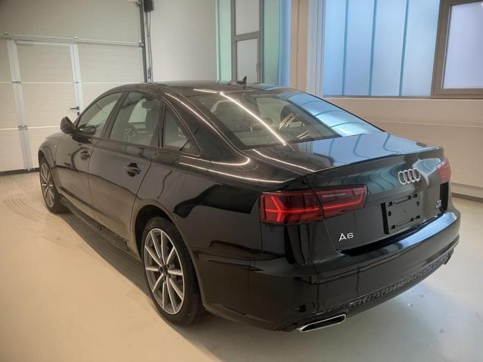 Audi A6 3.0 TDI V6 24V Quattro Sloopvoertuig (2016, Metallic, Zwart)