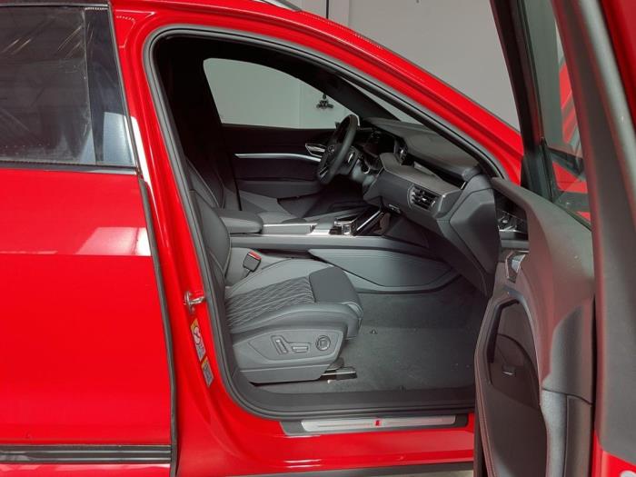 Audi e-tron S Sportback S Sloopvoertuig (2022, Metallic, Rood)