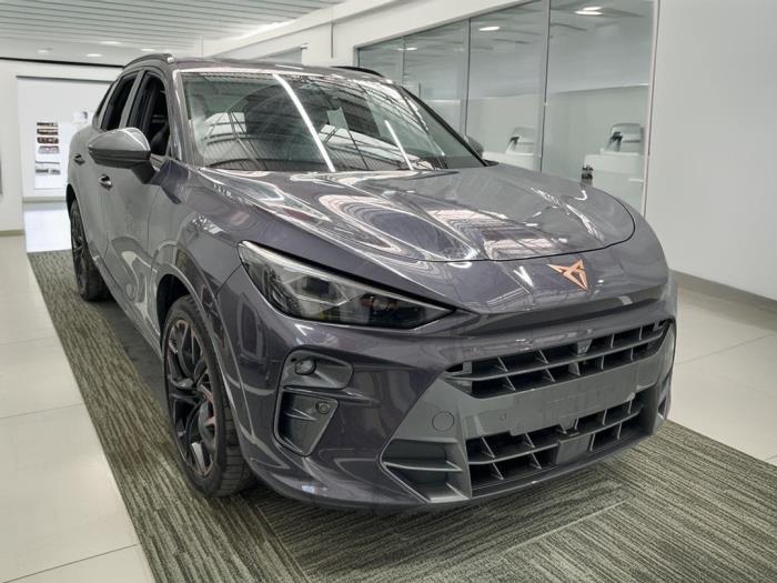 Cupra Terramar 1.5 e-Hybrid VZ Sloopvoertuig (2025, Metallic, Grijs)
