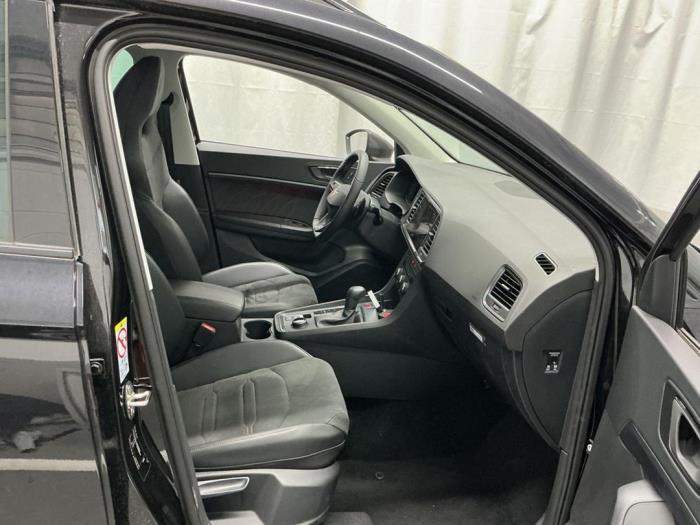 Seat Ateca 1.5 TSI 16V Sloopvoertuig (2025, Metallic, Zwart)