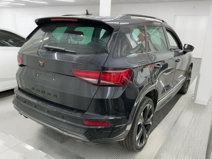 Seat Ateca 1.5 TSI 16V Sloopvoertuig (2025, Metallic, Zwart)