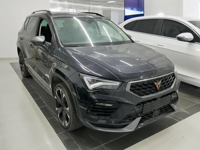 Seat Ateca 1.5 TSI 16V Sloopvoertuig (2025, Metallic, Zwart)