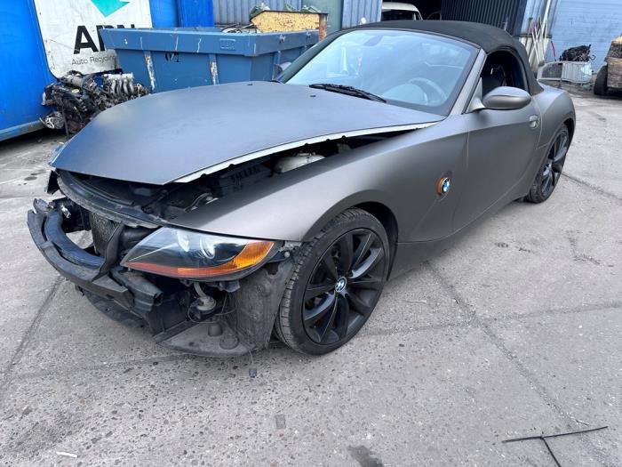 BMW Z4 Roadster 2.2 24V Sloopvoertuig (2004, Grijs)