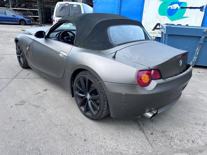 BMW Z4 Roadster 2.2 24V Sloopvoertuig (2004, Grijs)