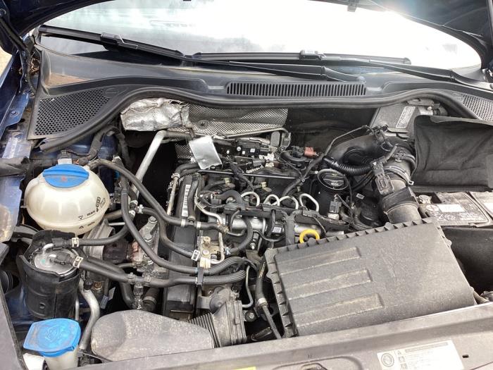 Volkswagen Polo V 1.4 TDI DPF BlueMotion technology Sloopvoertuig (2015, Blauw)