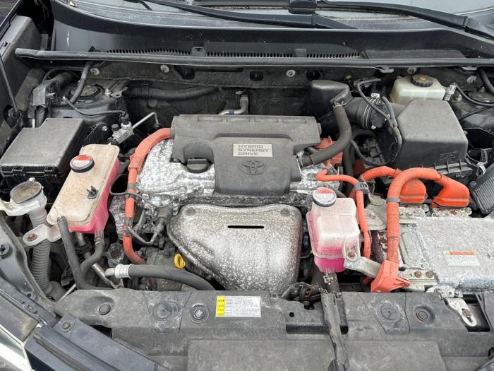 Toyota RAV4 2.5 Hybrid 16V VVT-i 4x4 Sloopvoertuig (2016, Zwart)