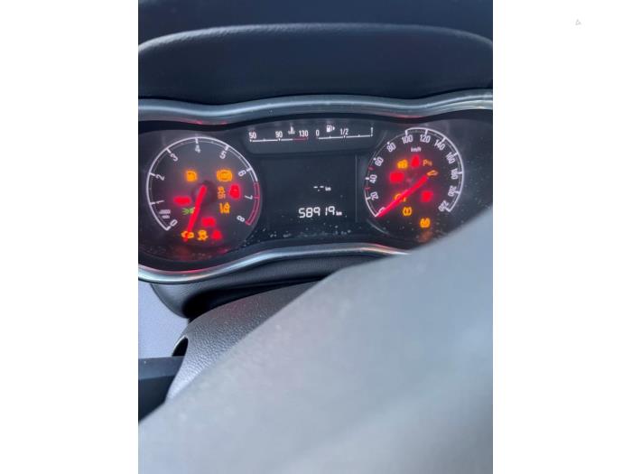 Opel Karl 1.0 12V Sloopvoertuig (2016, Zwart)