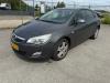 Opel Astra J 1.4 16V ecoFLEX Sloopvoertuig (2011, Grijs)
