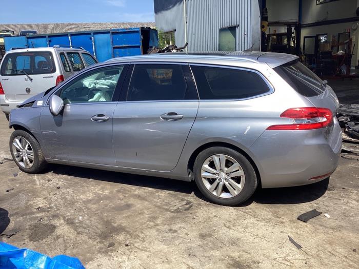 Peugeot 308 SW 1.6 BlueHDi 120 Sloopvoertuig (2014, Grijs)
