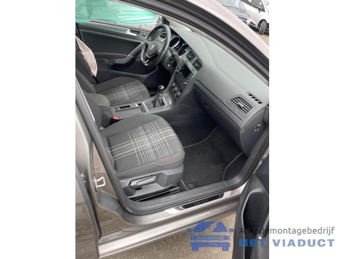 Volkswagen Golf VII 1.2 TSI 16V Sloopvoertuig (2015, Grijs)