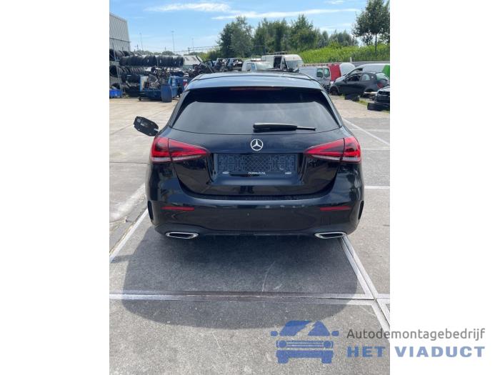 Mercedes A 1.3 A-180 Turbo 16V Sloopvoertuig (2019, Zwart)