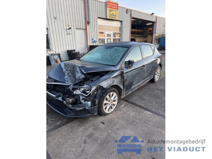 Seat Leon 1.6 TDI 16V Sloopvoertuig (2019, Grijs)