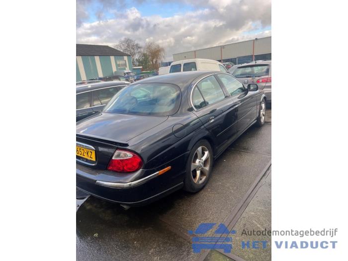 Jaguar S-type 3.0 V6 24V Sloopvoertuig (1999, Zwart)