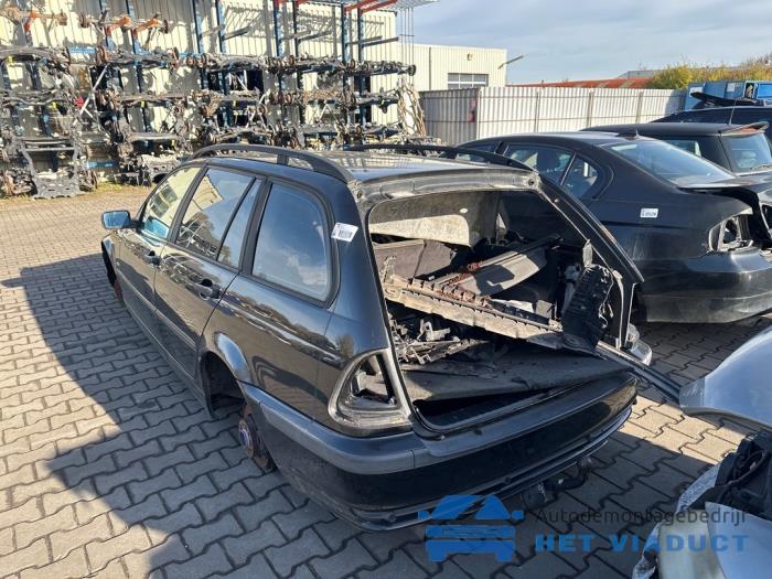 BMW 3 serie Touring 318i Sloopvoertuig (2001, Zwart)