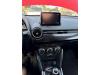 Mazda 2 1.5 SkyActiv-G 90 Sloopvoertuig (2016, Rood)