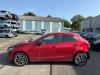 Mazda 2 1.5 SkyActiv-G 90 Sloopvoertuig (2016, Rood)