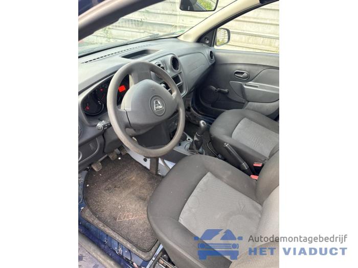 Dacia Sandero II 1.2 16V Sloopvoertuig (2016, Blauw)