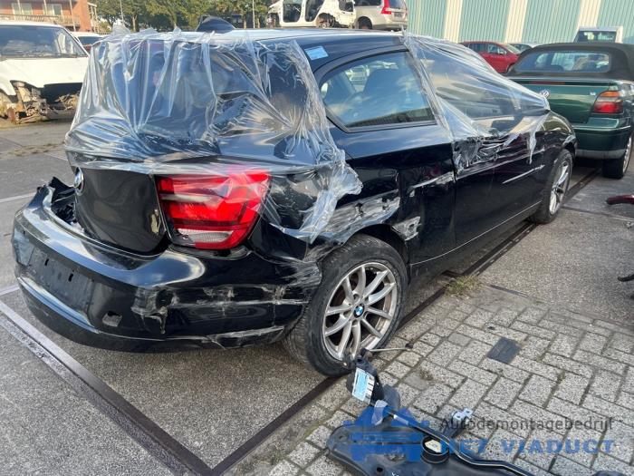 BMW 1 serie 116d 1.6 16V Efficient Dynamics Sloopvoertuig (2014, Zwart)