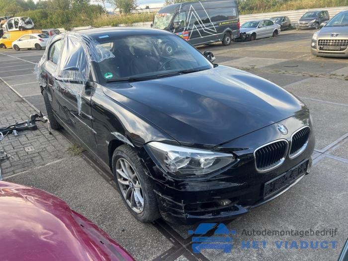 BMW 1 serie 116d 1.6 16V Efficient Dynamics Sloopvoertuig (2014, Zwart)