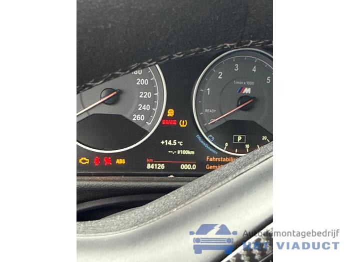 BMW 3 serie 330i 2.0 16V Sloopvoertuig (2018, Zwart)