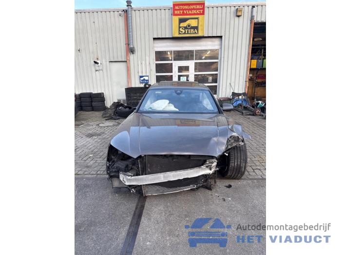 Audi A8 4.2 TDI V8 32V Quattro Sloopvoertuig (2016, Grijs)