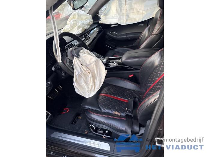 Audi A8 4.2 TDI V8 32V Quattro Sloopvoertuig (2016, Grijs)