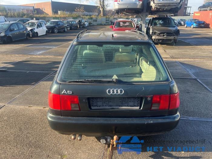 Audi A6 Avant 2.5 TDI Sloopvoertuig (1996, Groen)