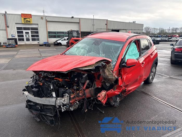 Hyundai Kona 64 kWh Sloopvoertuig (2020, Rood)
