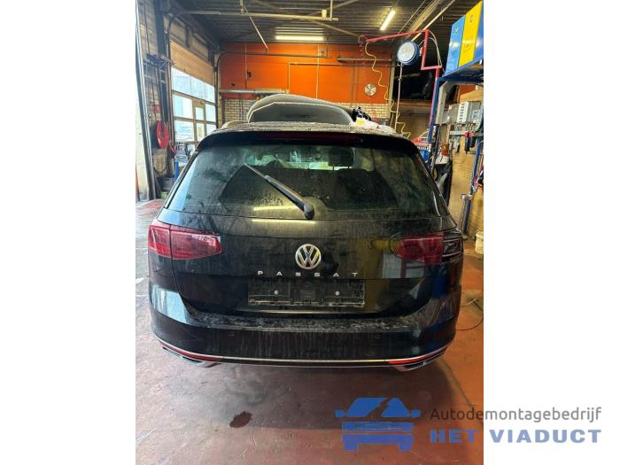 Volkswagen Passat Variant 2.0 TDI 16V 190 Sloopvoertuig (2020, Zwart)