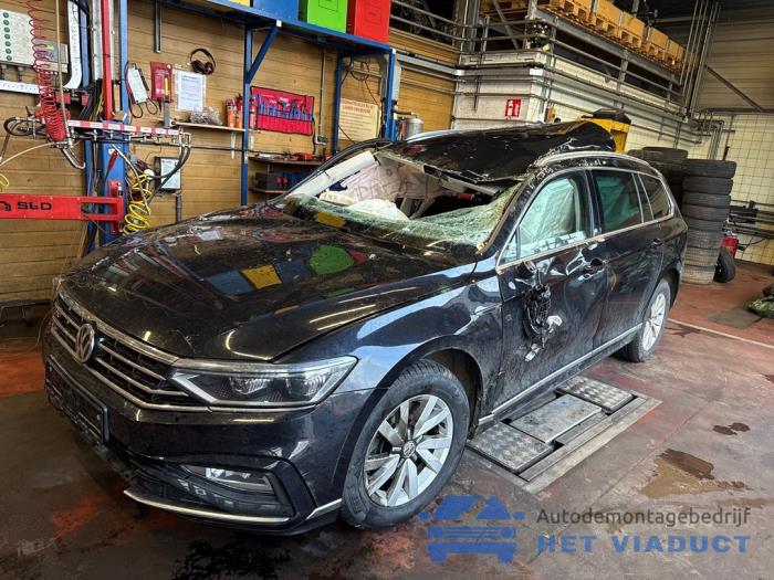 Volkswagen Passat Variant 2.0 TDI 16V 190 Sloopvoertuig (2020, Zwart)