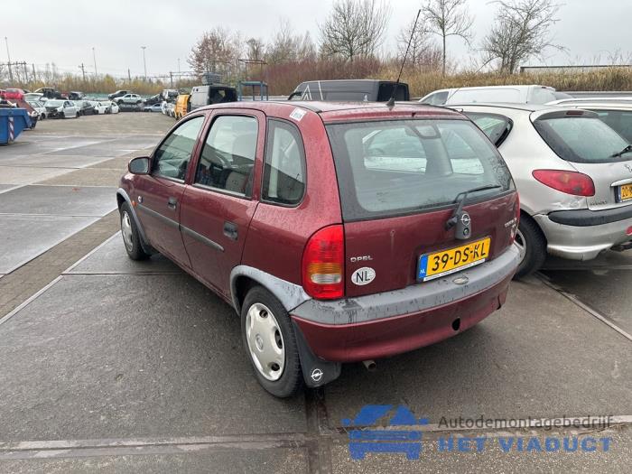 Opel Corsa B 1.2i 16V Sloopvoertuig (1999, Rood)