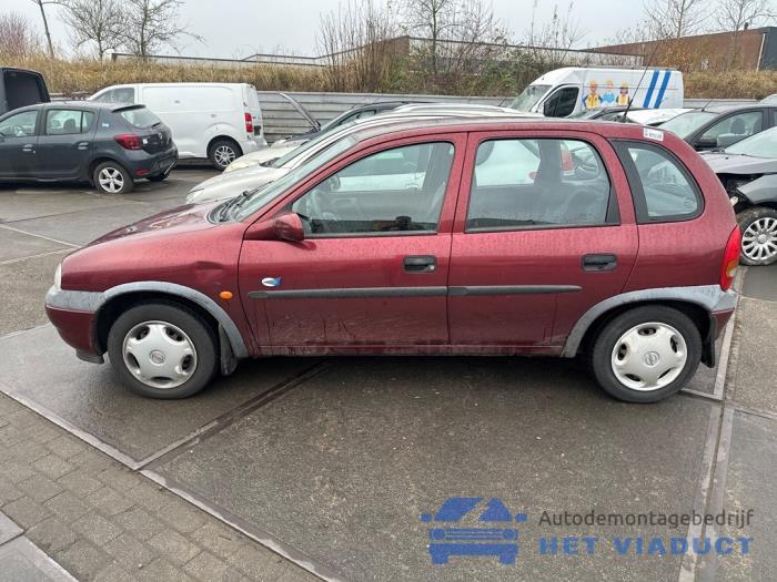 Opel Corsa B 1.2i 16V Sloopvoertuig (1999, Rood)