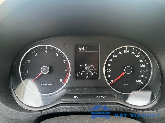 Volkswagen Polo V 1.2 12V BlueMotion Technology Sloopvoertuig (2009, Wit)