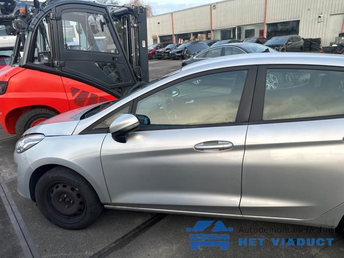 Ford Fiesta 7 1.0 EcoBoost 12V 100 Sloopvoertuig (2019, Grijs)