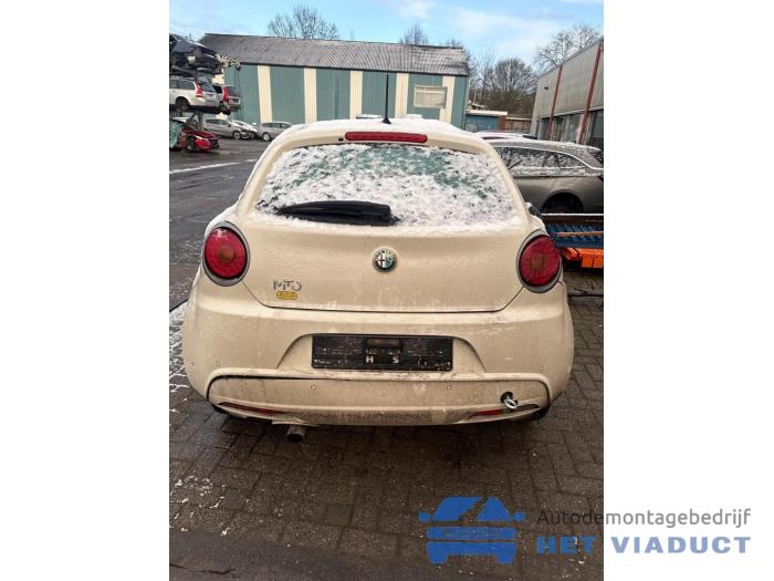 Alfa Romeo MiTo 1.4 Sloopvoertuig (2010, Creme)