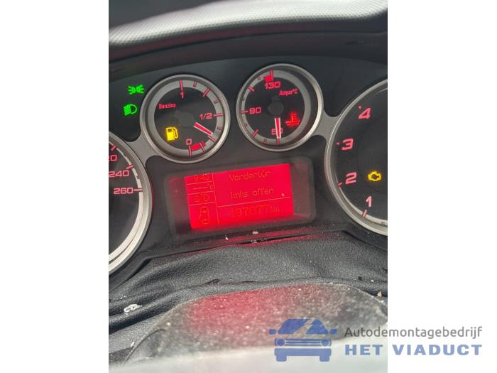 Alfa Romeo MiTo 1.4 Sloopvoertuig (2010, Creme)