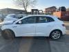 Renault Megane IV 1.2 Energy TCE 100 Sloopvoertuig (2018, Wit)