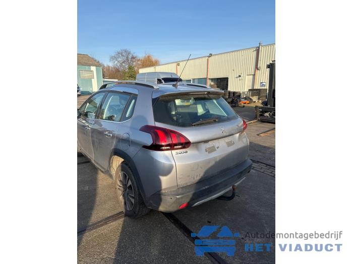 Peugeot 2008 1.6 BlueHDi 115 16V Sloopvoertuig (2018, Grijs)