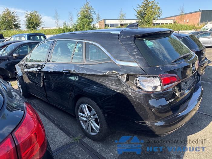 Opel Astra K Sports Tourer 1.4 Turbo 16V Sloopvoertuig (2017, Zwart)