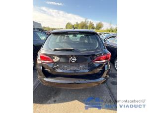 Opel Astra K Sports Tourer 1.4 Turbo 16V Sloopvoertuig (2017, Zwart)