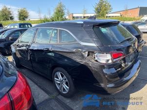 Opel Astra K Sports Tourer 1.4 Turbo 16V Sloopvoertuig (2017, Zwart)